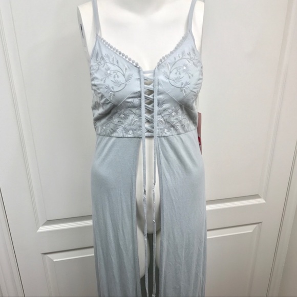 Sun & Shadow Embroidered Maxi Top - Picture 4 of 4